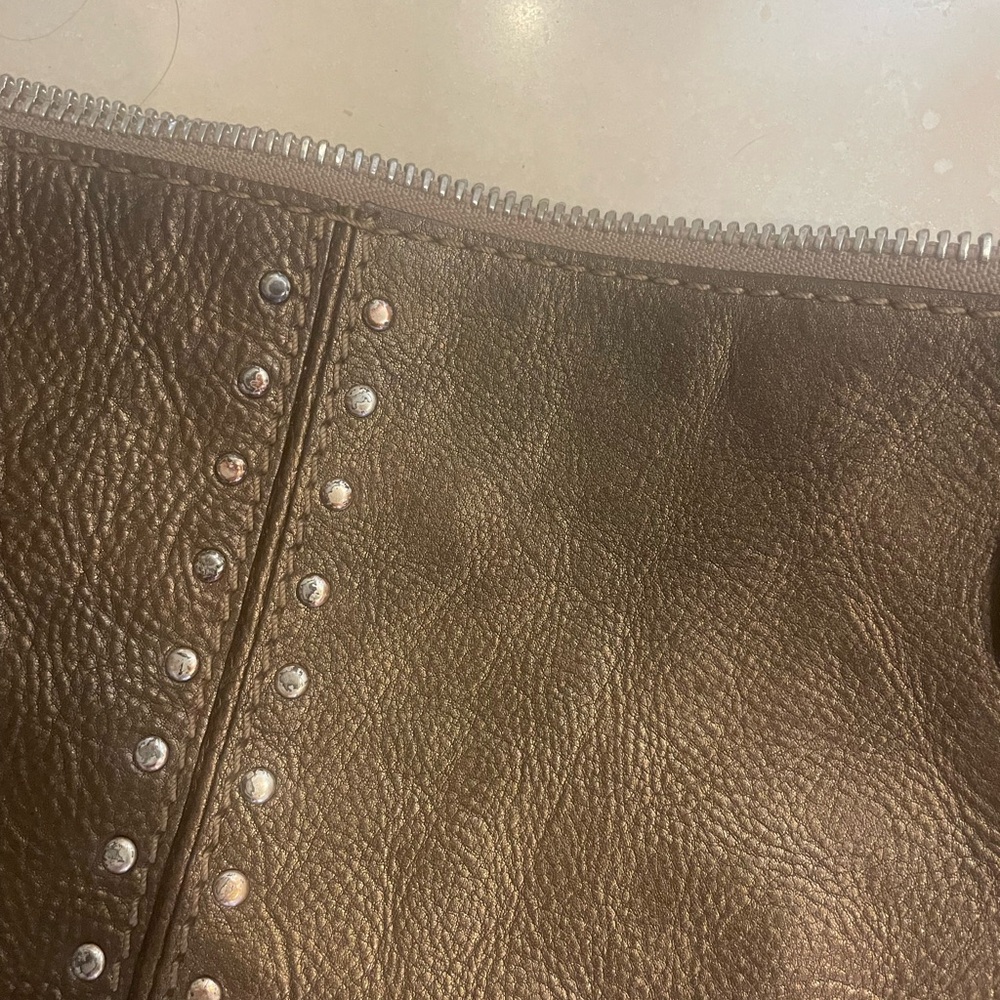 Purse - Picture 2 of 5